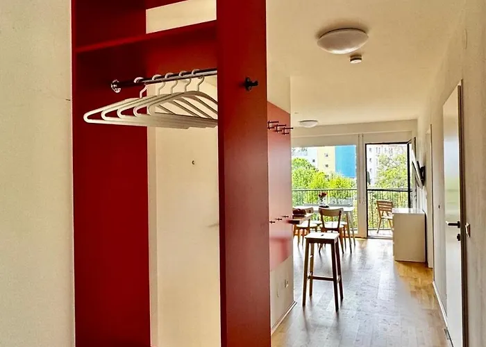 Lendaddicted By Bestchoice With Parking